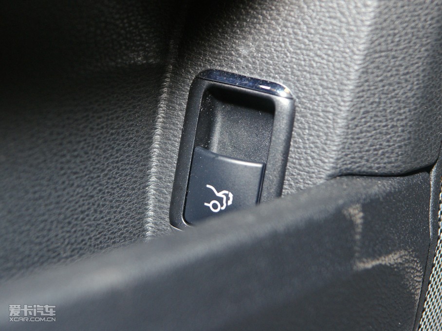 2010YE E 300L rа