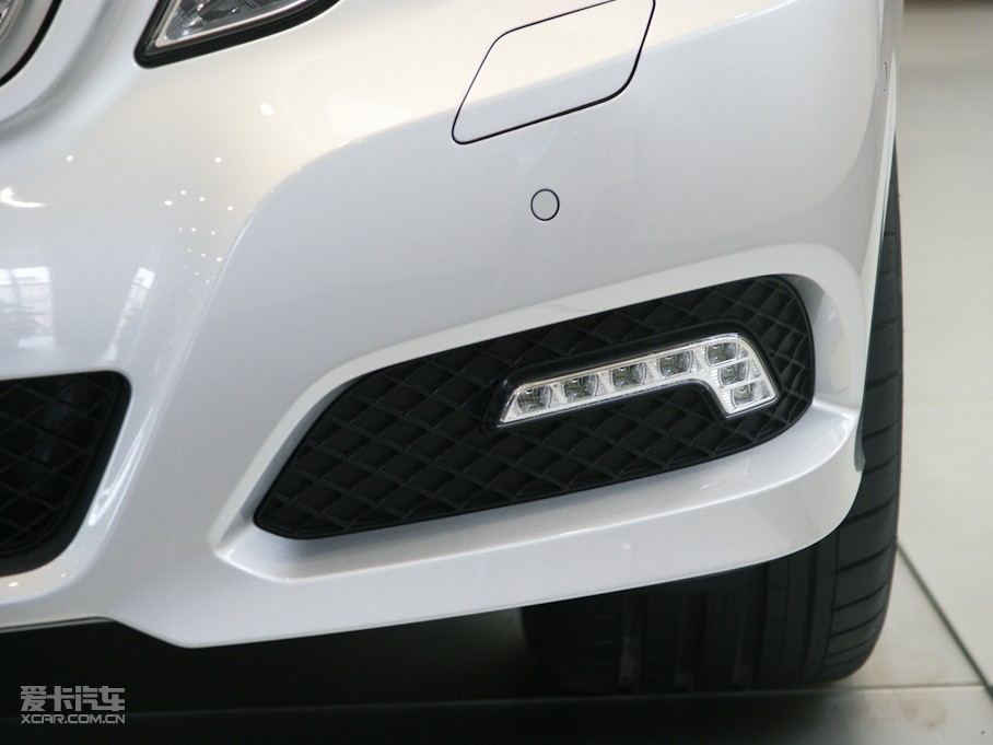 2010YE(j) E 300L r(sh)а