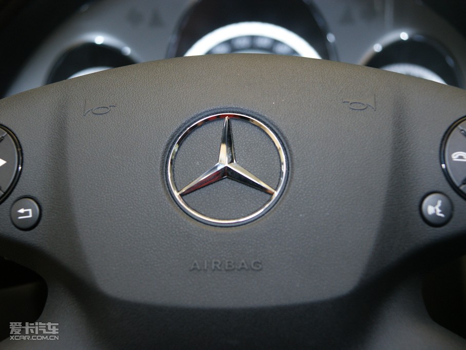 2010YE(j) E 300L r(sh)а