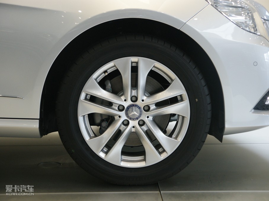 2010YE(j) E 300L r(sh)а