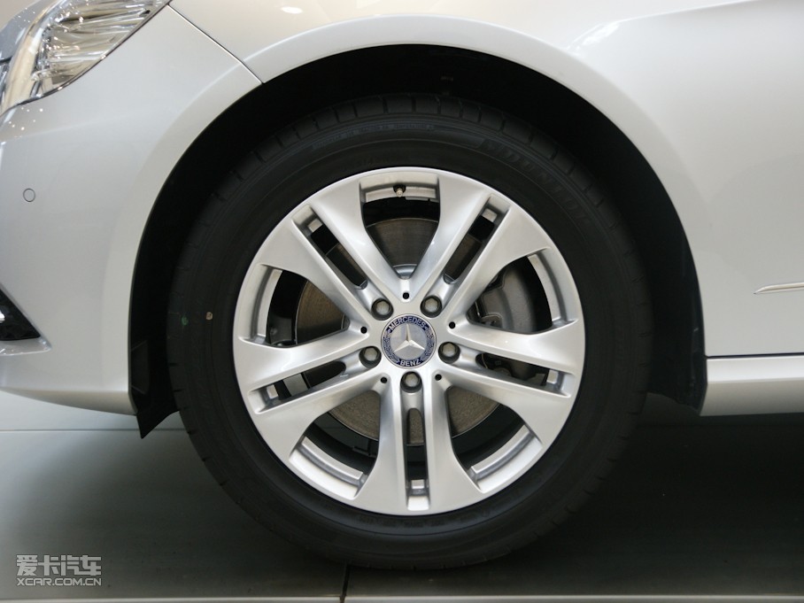 2010YE E 300L rа