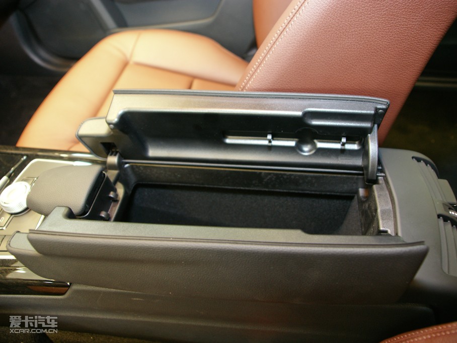 2010YE E 300L rа