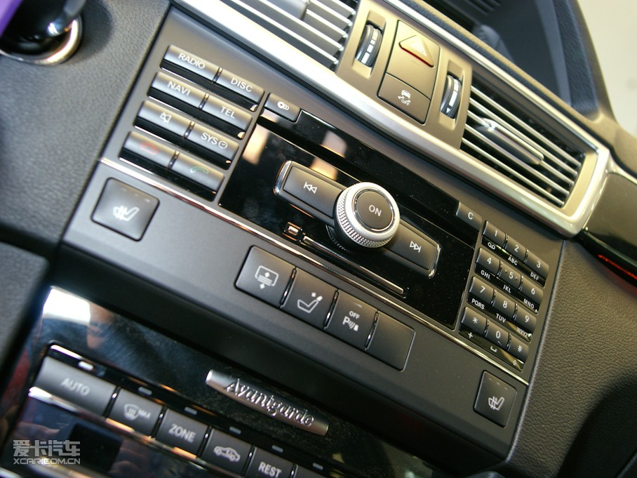 2010YE E 300L rа