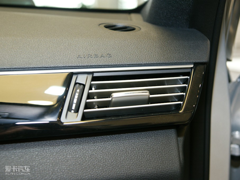 2010YE(j) E 300L r(sh)а