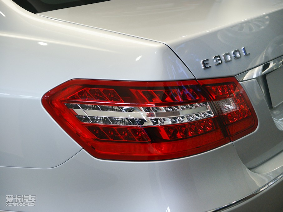 2010YE(j) E 300L r(sh)а