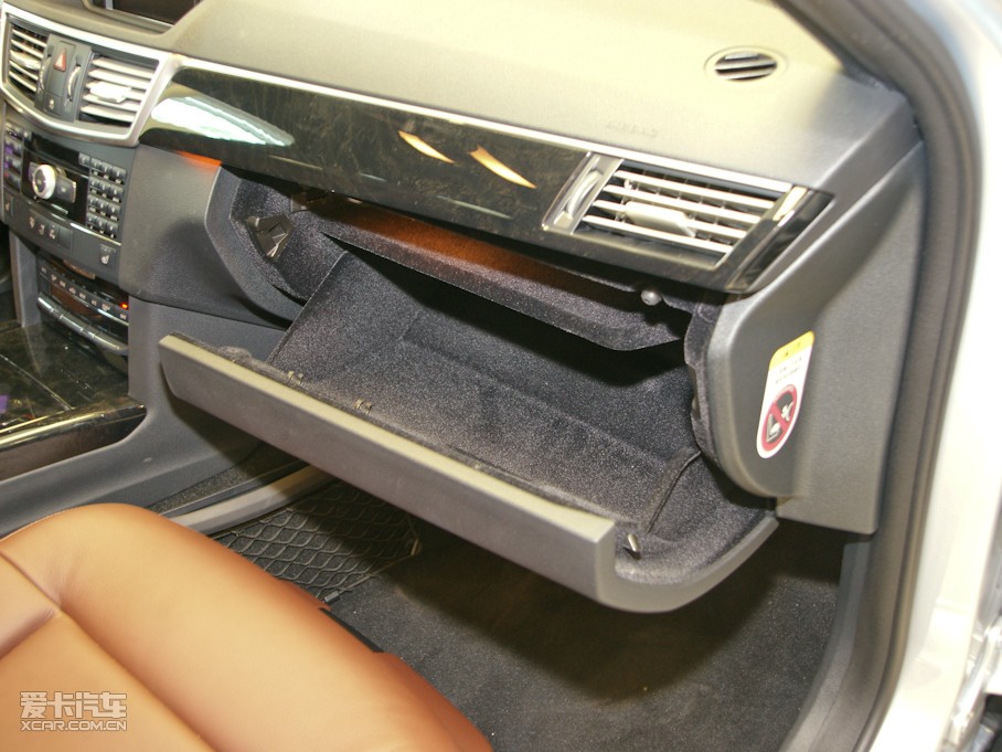 2010YE E 300L rа