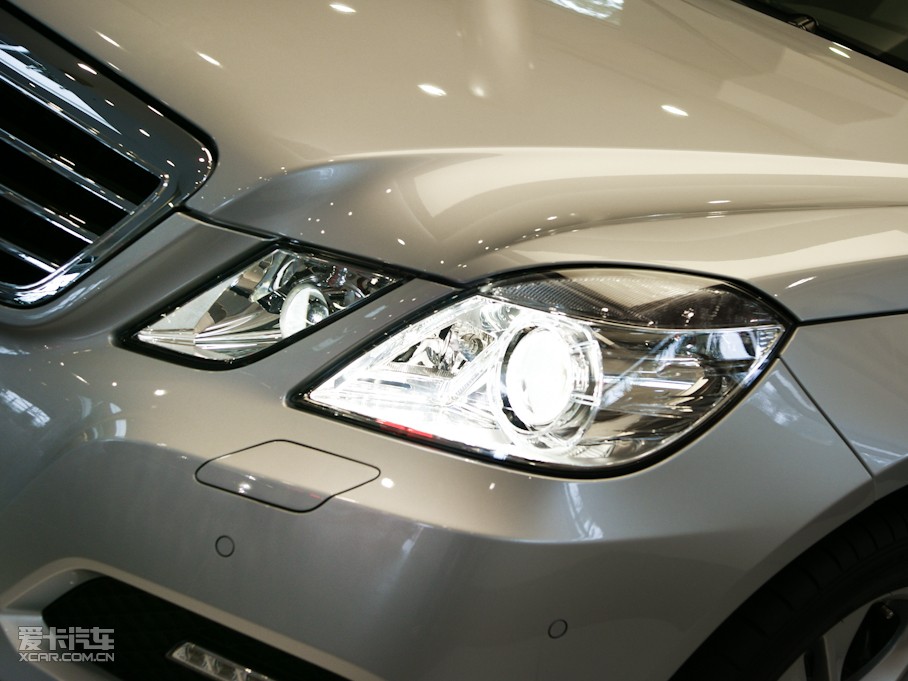 2010YE E 300L rа