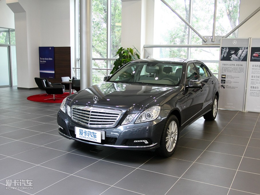 2010YE E 260L CGI(yu)Ű