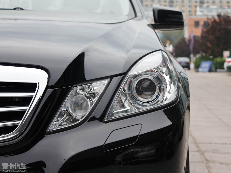 2010YE E 260L CGI(yu)Ű