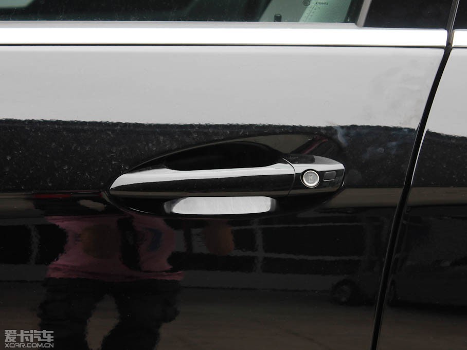 2010YE E 260L CGI(yu)Ű