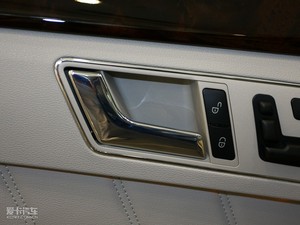 2010款E 260L CGI优雅版 空间座椅