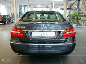 2010款E 260L CGI优雅版 正后	