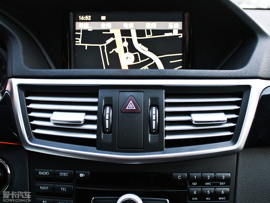 2011YE E 300L r(sh)F