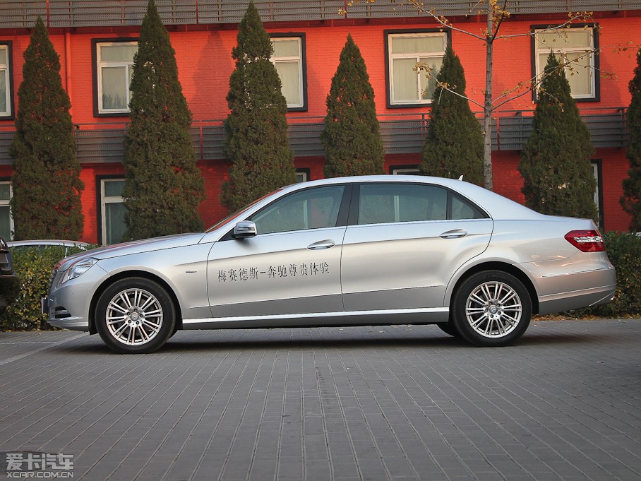 2011YE E 260L CGIrа