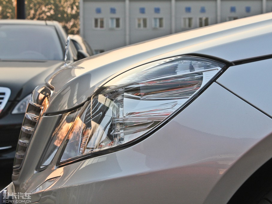 2011YE E 260L CGIrа