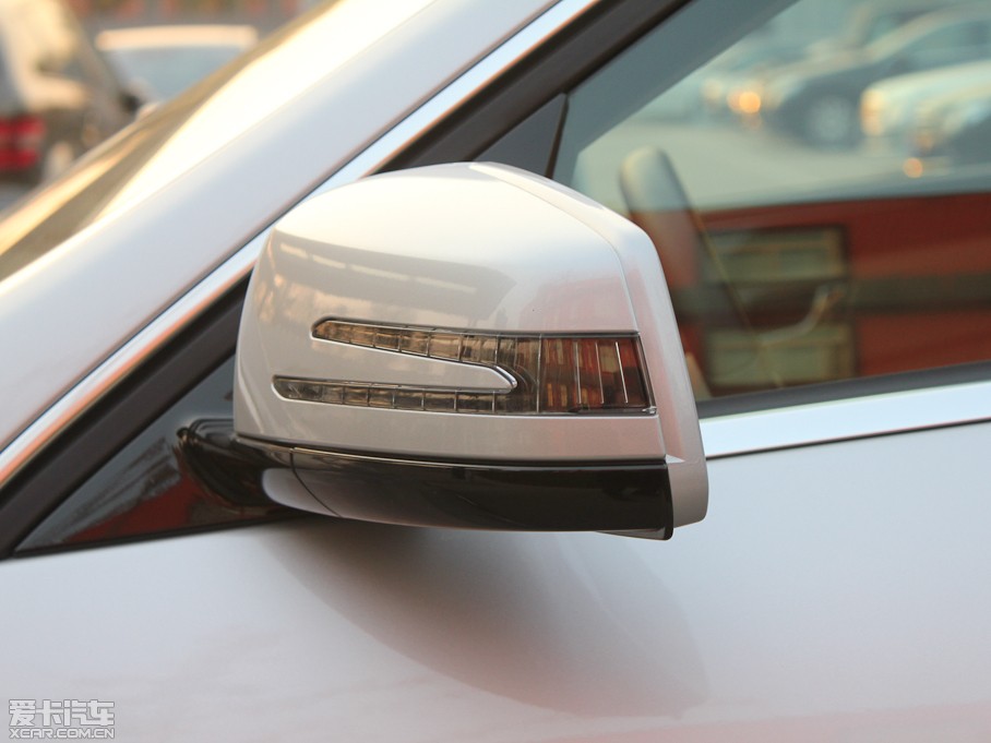 2011YE E 260L CGIrа