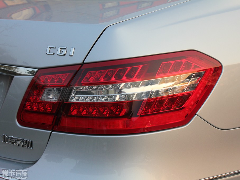 2011YE E 260L CGIrа