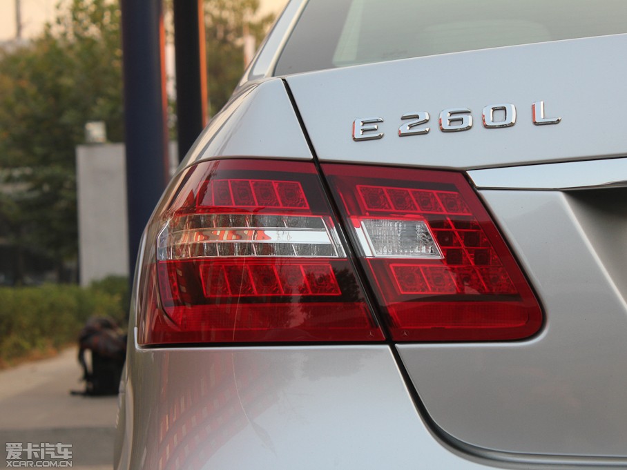 2011YE E 260L CGIrа