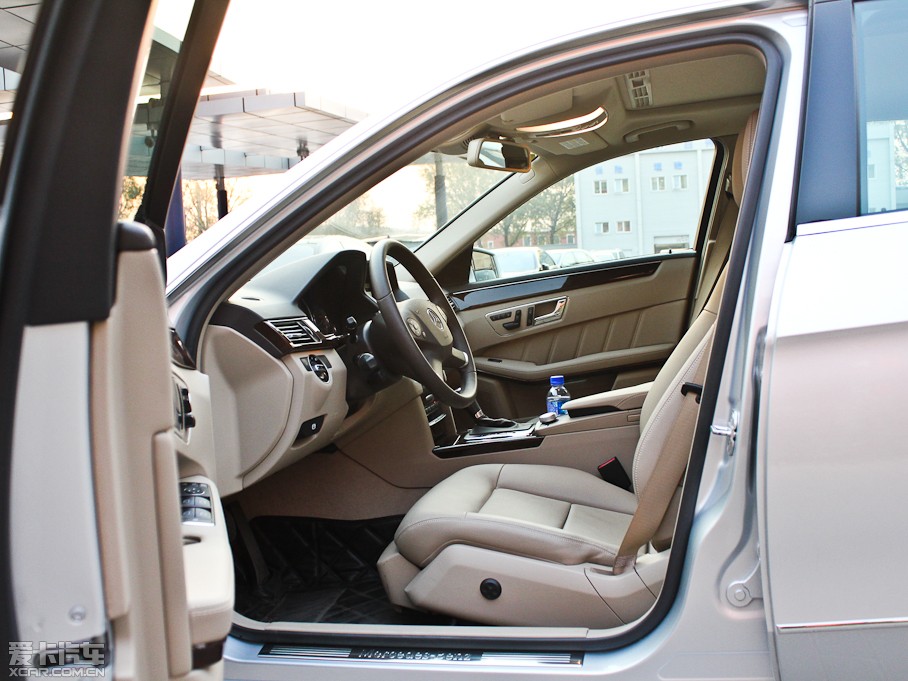 2011YE E 260L CGIrа