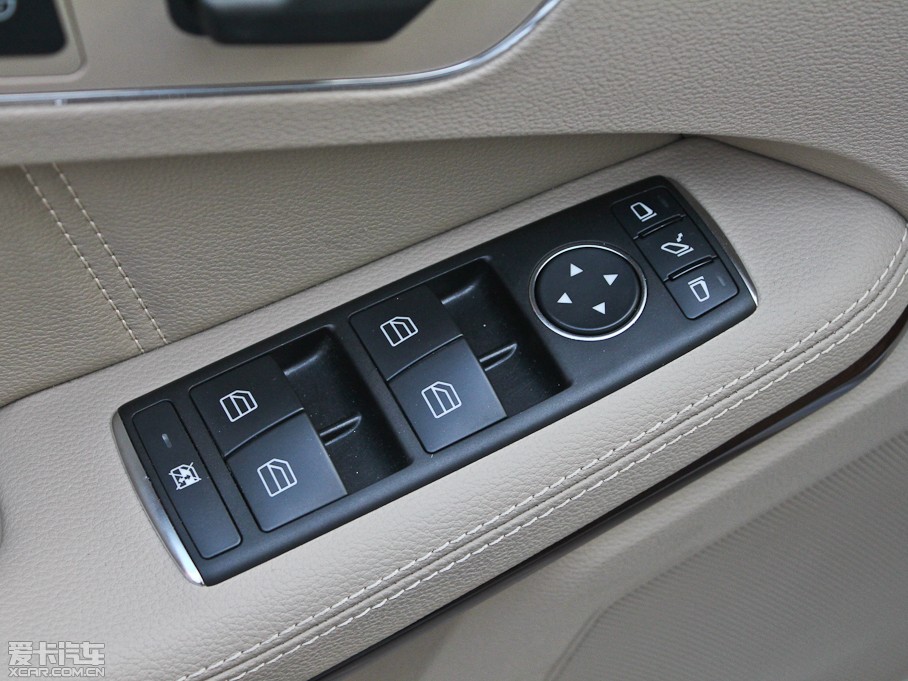 2011YE E 260L CGIrа