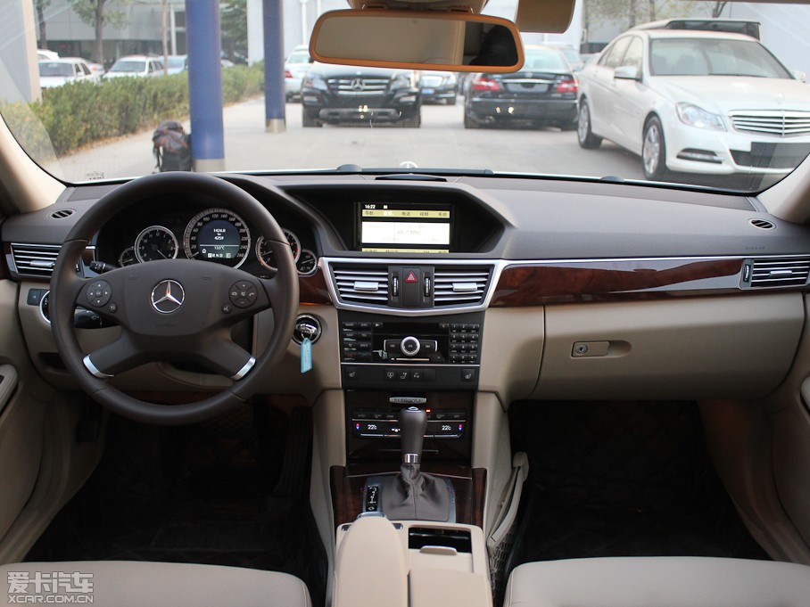 2011YE E 260L CGIrа