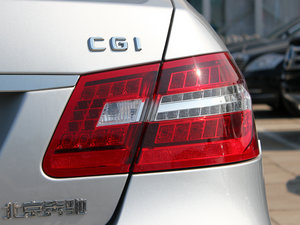 2011E 200L CGIŰ β