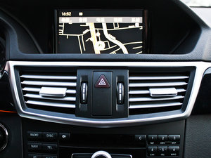 2011款E 300L 时尚尊贵版 空调出风口