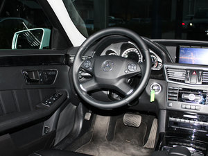 2011款E 300L 时尚尊贵版 中控区
