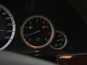 2011E 260L CGIr(sh)а п؅^(q)