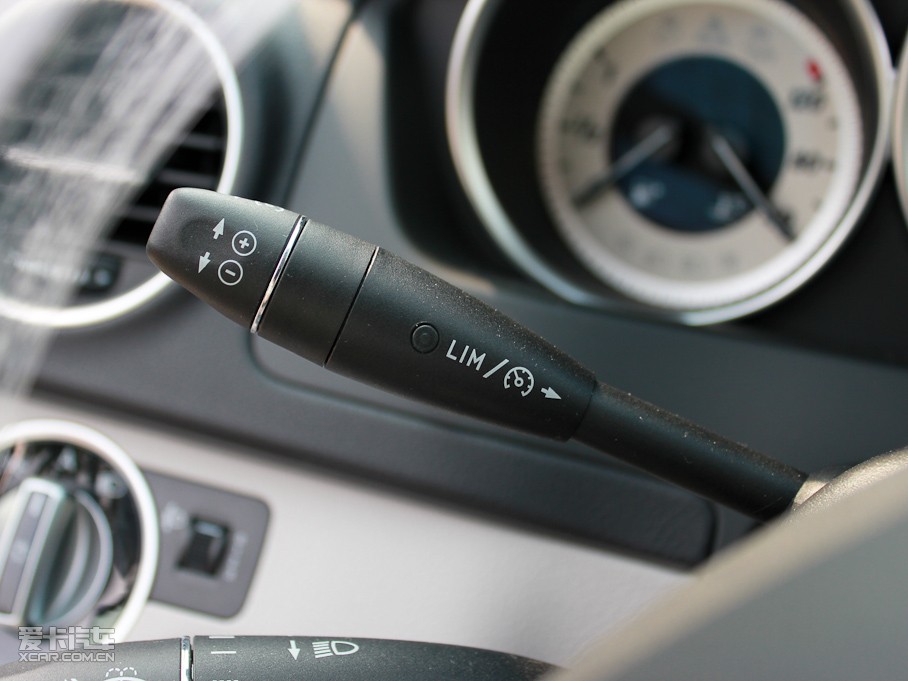 2011YC C 200 CGIŰ