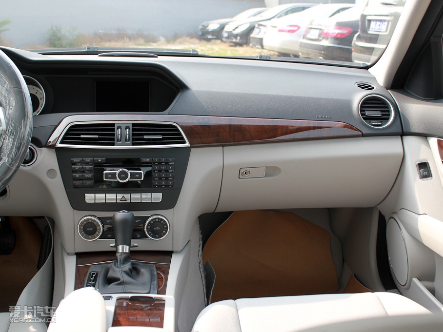 2011YC C 200 CGIŰ