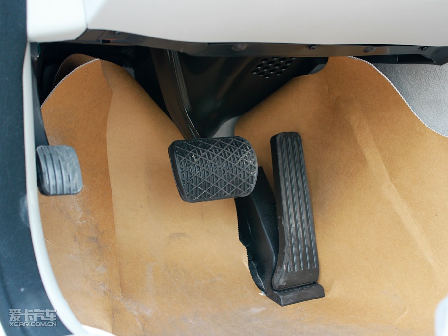 2011YC C 200 CGI(yu)Ű