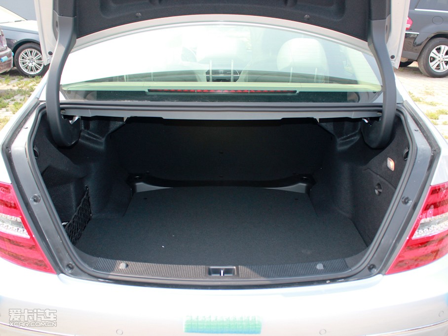 2011YC C 200 CGIŰ