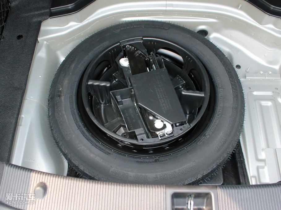 2011YC C 200 CGIŰ