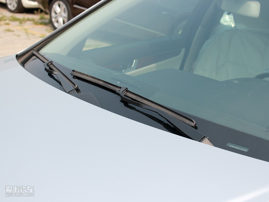 2011��YC�� C 200 CGI���Ű�