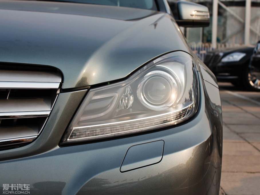 2011YC(j) C 200 CGIr(sh)а