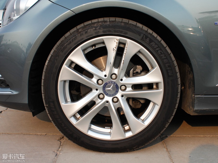 2011YC(j) C 200 CGIr(sh)а