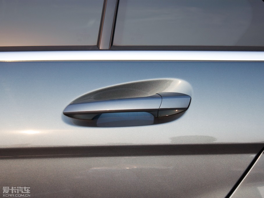 2011YC C 200 CGIrа