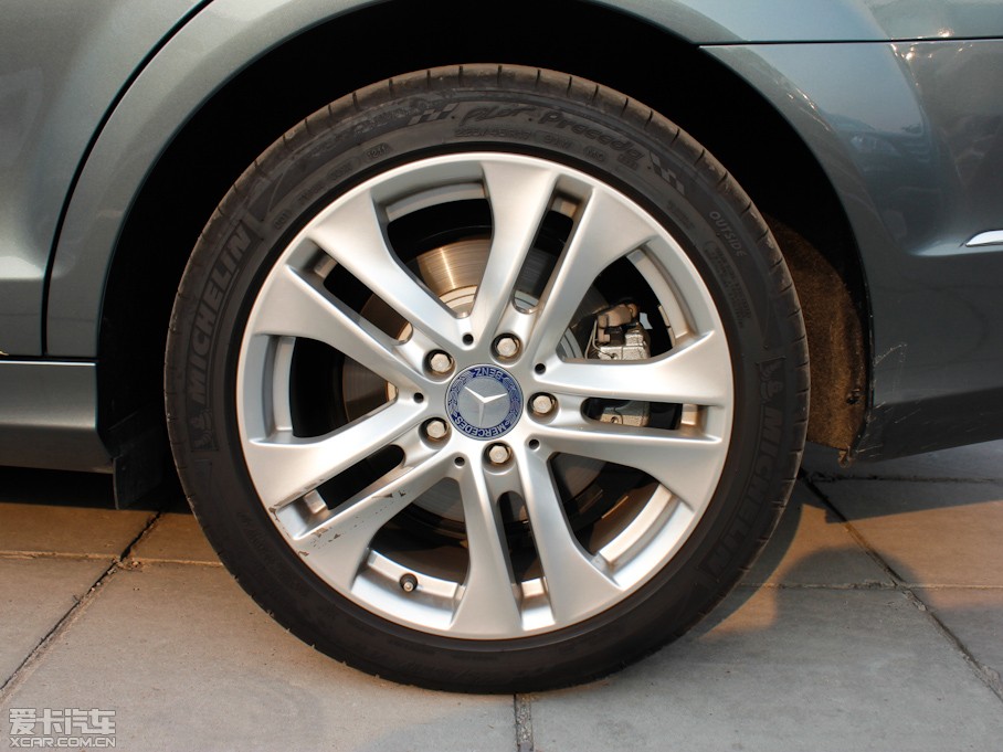 2011YC C 200 CGIrа