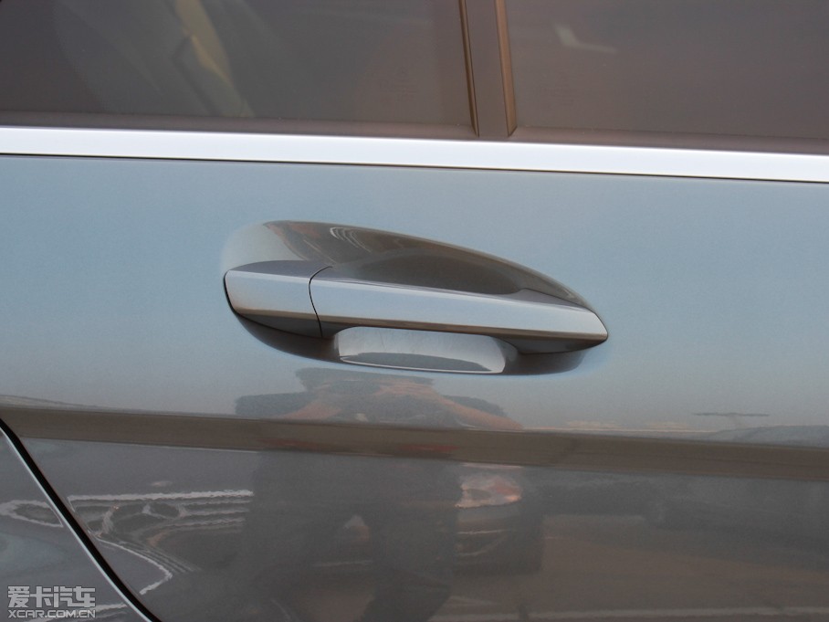 2011YC C 200 CGIrа