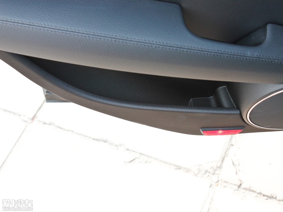 2011YC C 200 CGIrа