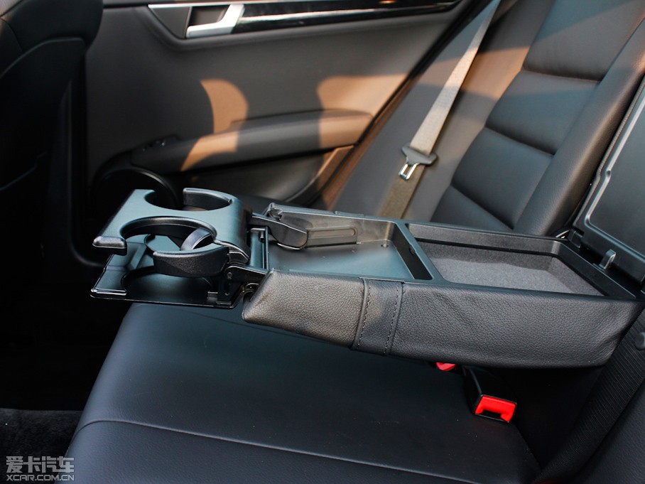 2011YC C 200 CGIrа