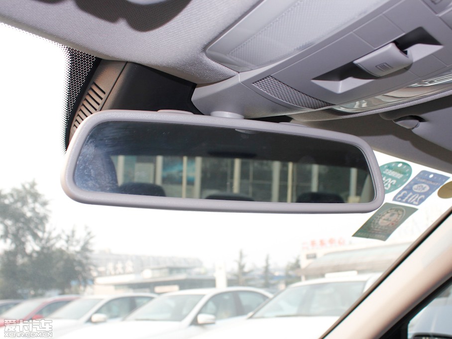 2011YC C 200 CGIrа