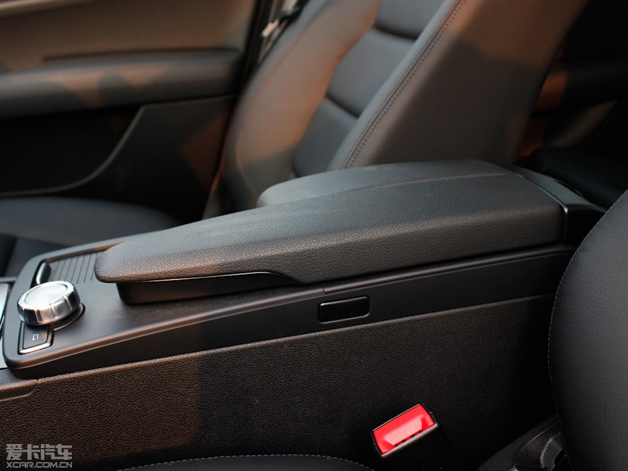 2011YC C 200 CGIrа