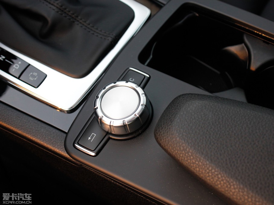 2011YC C 200 CGIrа