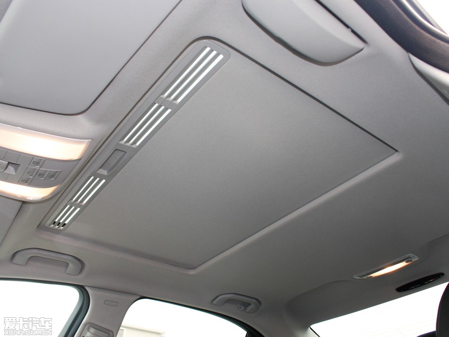 2011YC C 200 CGIrа