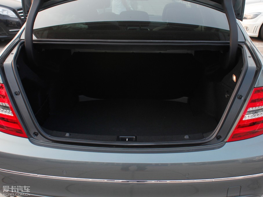 2011YC C 200 CGIrа