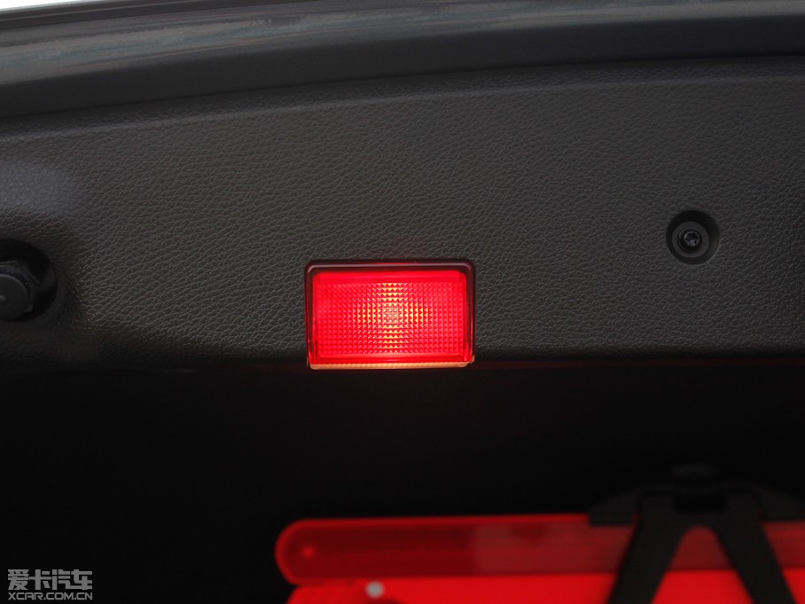 2011YC C 200 CGIrа