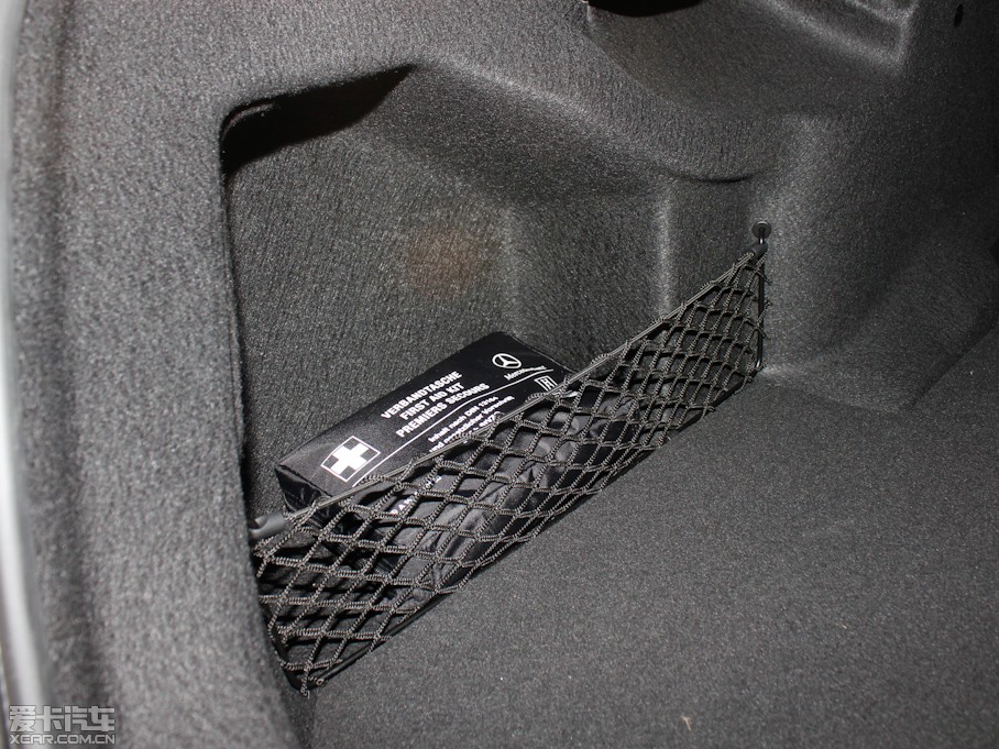 2011YC C 200 CGIrа