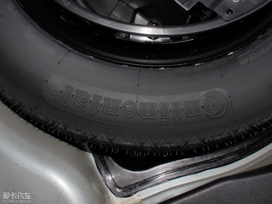 2011YC C 200 CGIrа